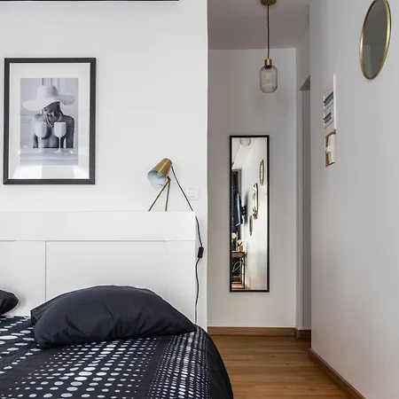A 15min De Paris Apartment